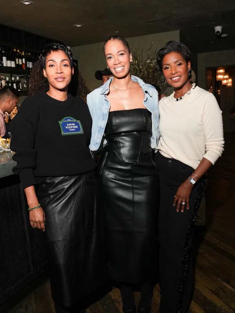 Felita Harris Raise Fashion For Jcrew, makeup by Rebecca Lee Artistry — from rebeccaleeartistry.com