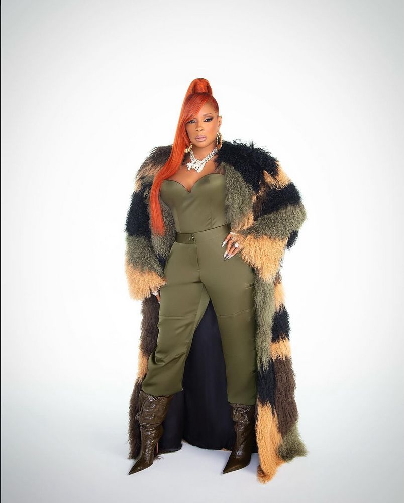 Mary J Blige 2025, makeup by Rebecca Lee Artistry — from rebeccaleeartistry.com